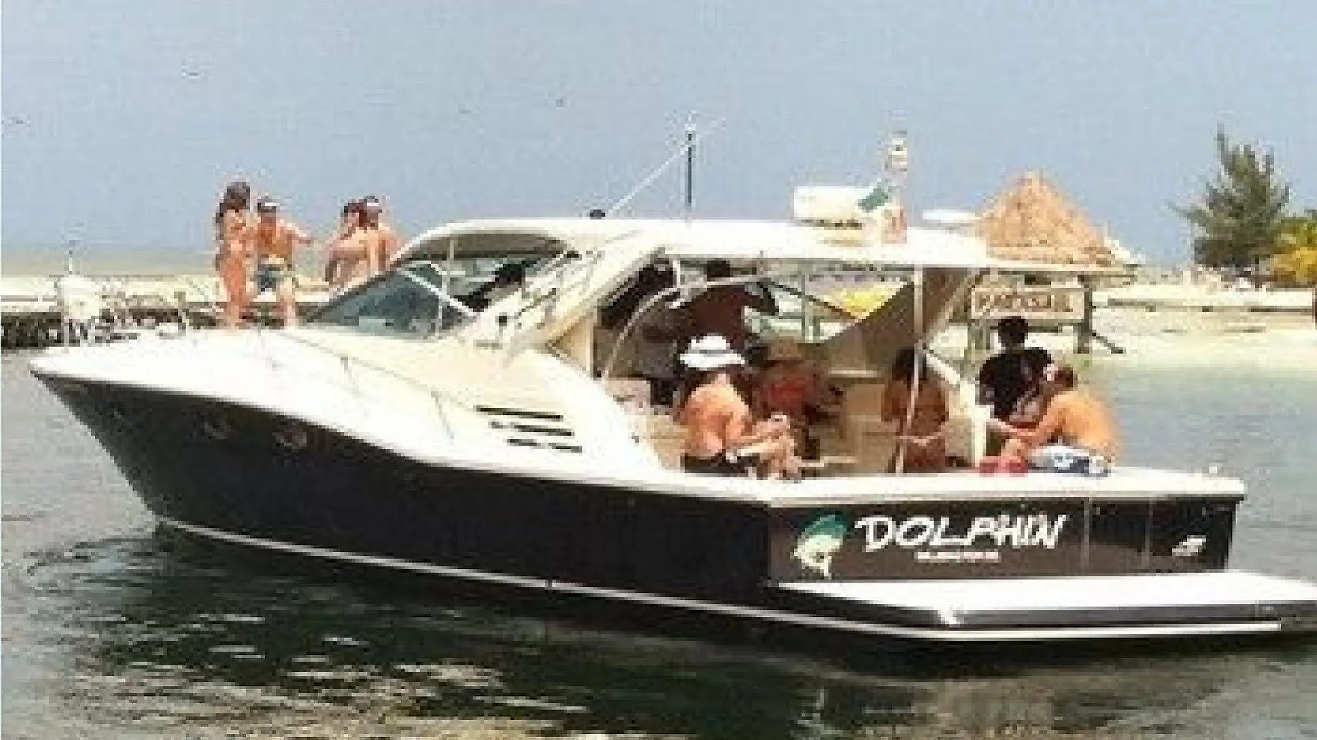 Boat And Bed Ocean View Hotel Cancun